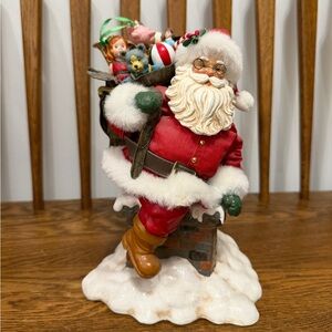 Kurt Adler Christmas Fabriche Santa Through The Chimney figurine